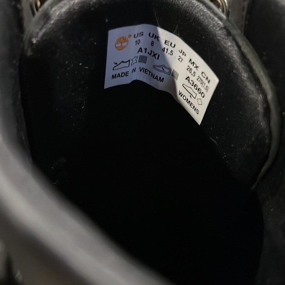 EUC Timberland black nubuck booties - Picture 3 of 4